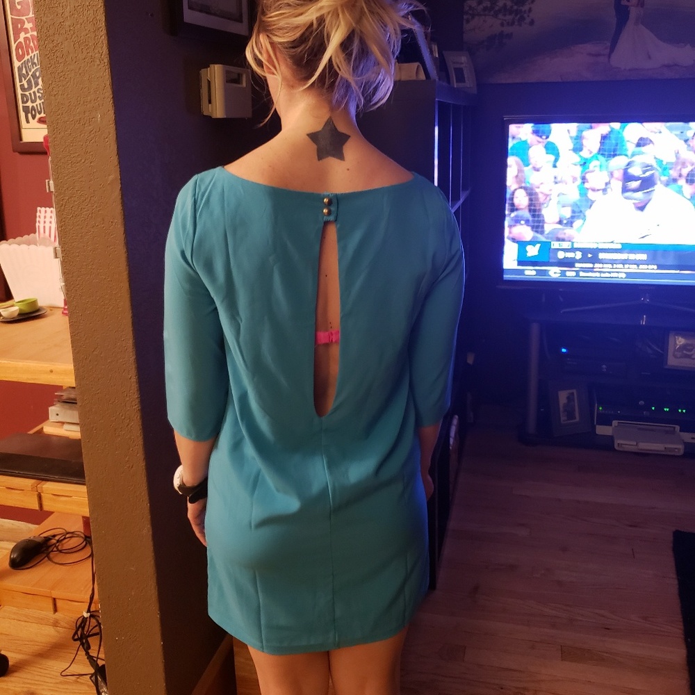 NWOT! Lulu's Open Heart Shift Dress  Small - Picture 5 of 5